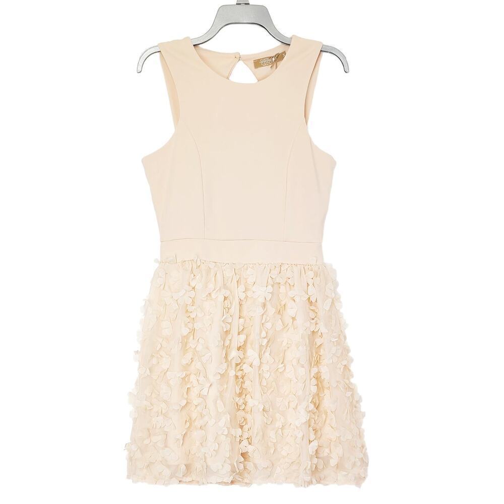 New Carla Conti Women's Made In Italy 3D Floral Cut out Back Cocktail Mini Dress - Picture 4 of 8